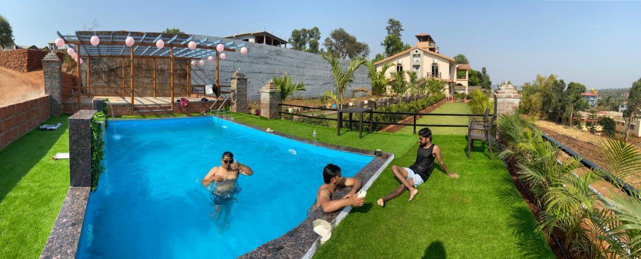 Shivanya Palace Mahābaleshwar Eksteriør bilde